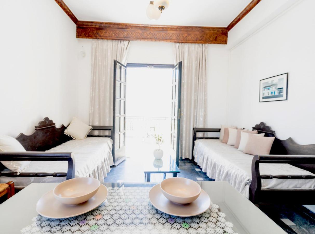 Hotel Koralli Kamári Dış mekan fotoğraf