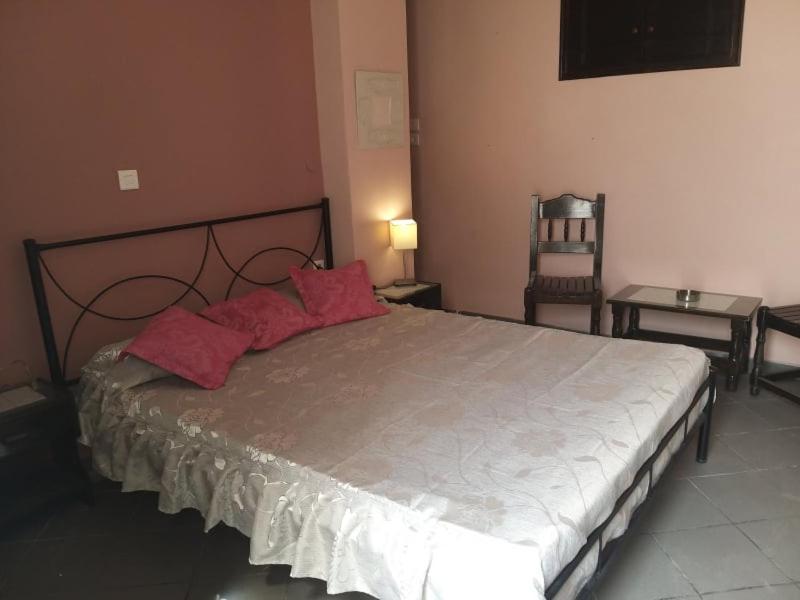 Hotel Koralli Kamári Dış mekan fotoğraf